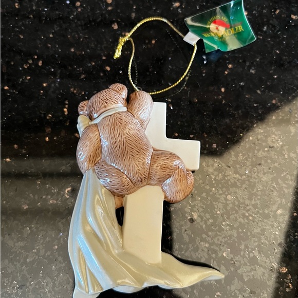 New Porcelain Ornament Angel Bear🧸 God Bless This Child
By Kurt S. Adler - Picture 4 of 6